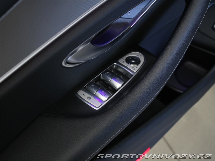 Mercedes-Benz E 3,5 400 4M Vzduch Head-UP 2017