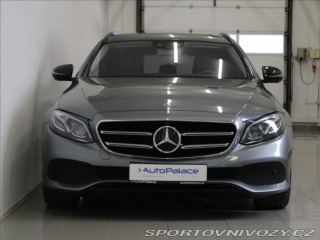 Mercedes-Benz E 3,5 400 4M Vzduch Head-UP 2017