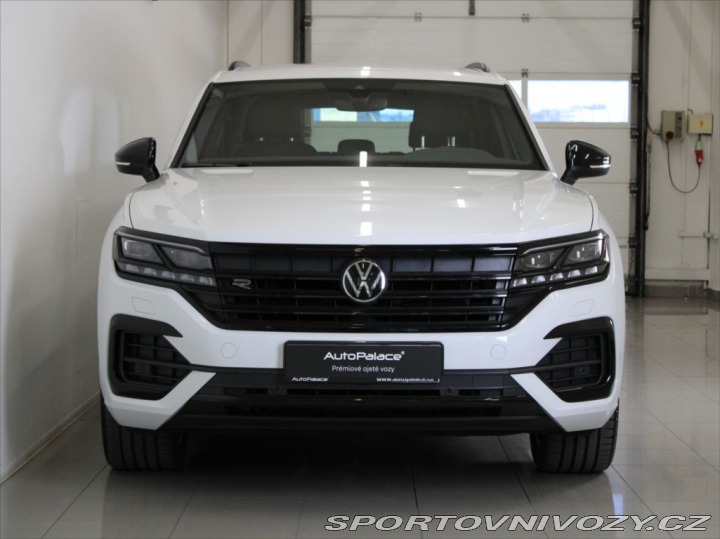 Volkswagen Ostatní modely Touareg 3,0 210kW R-Line VZDUCH T 2023