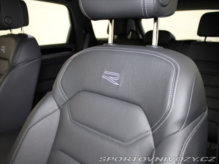 Volkswagen Ostatní modely Touareg 3,0 210kW R-Line VZDUCH T 2023