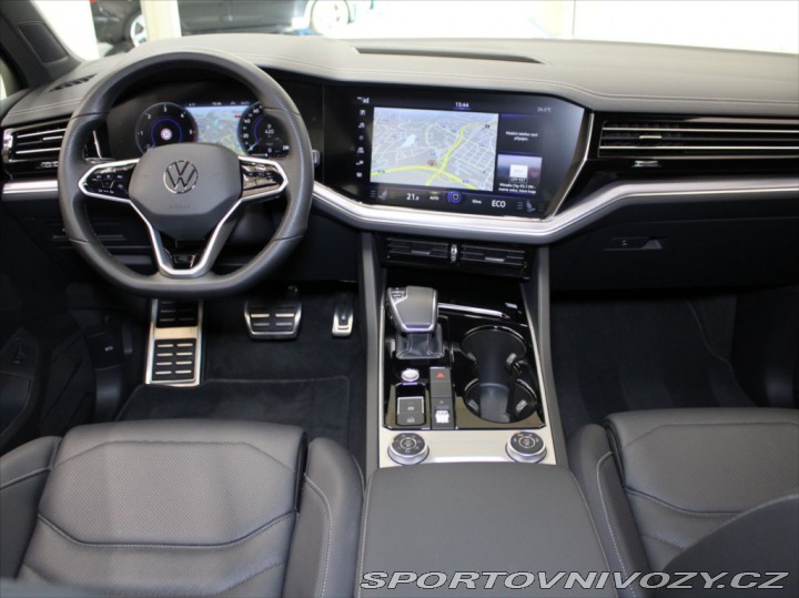 Volkswagen Ostatní modely Touareg 3,0 210kW R-Line VZDUCH T 2023