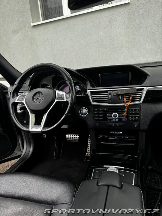 Mercedes-Benz E 3,5 w212 facelift 1800