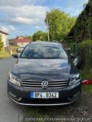 Volkswagen Ostatní modely Passat 2,0 b7 2011