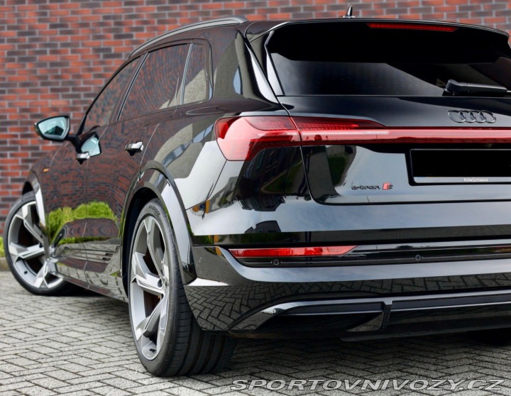 Audi Ostatní modely E-tron S Quattro *B&O*Panor 2022