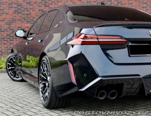 BMW M5 4.4 V8 ehybrid xdrive 53 2024