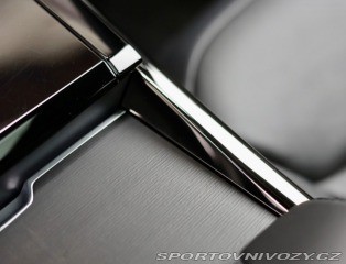Ostatní značky Ostatní modely Land Rover Range Rover Sport  P460e *Ťažné*Panoráma*Ca 2024