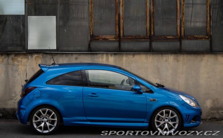Opel Corsa OPC 1.6 Turbo OPC 2008
