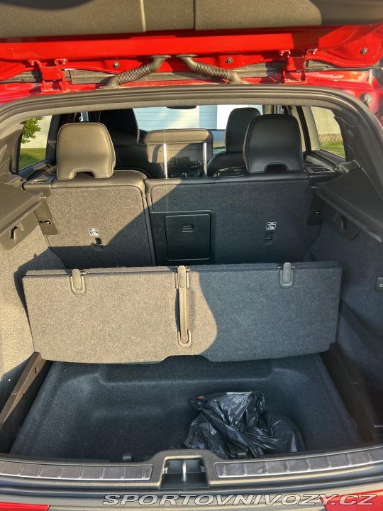 Volvo Ostatní modely XC40 T5R-design 2018