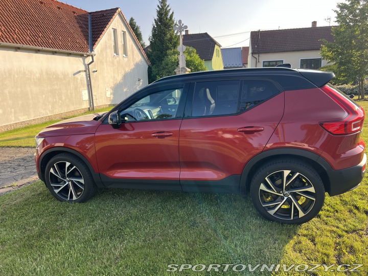Volvo Ostatní modely XC40 T5R-design 2018