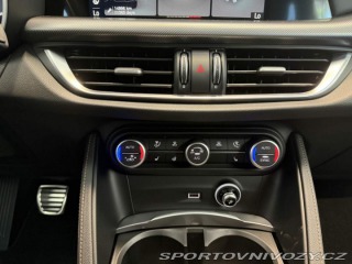 Alfa Romeo Stelvio 2.0 Turbo 280k Q4 AT8 INT 2025