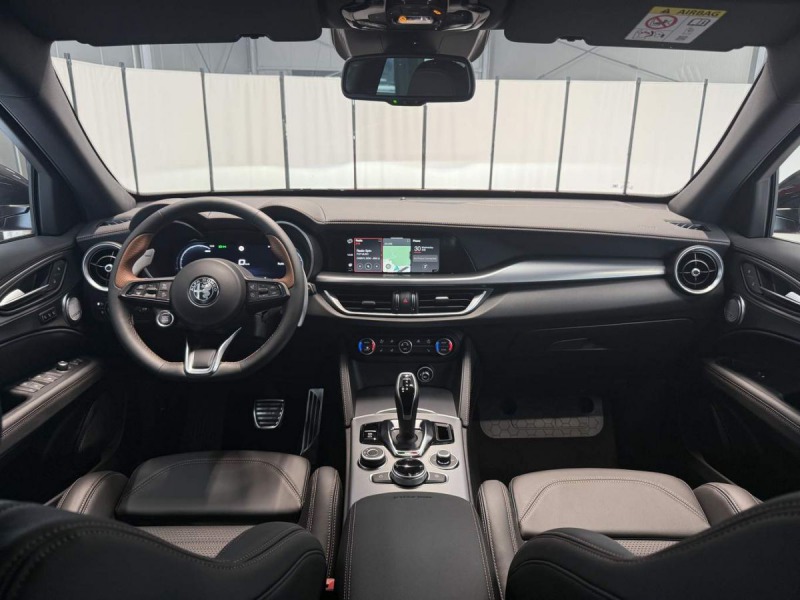Alfa Romeo Stelvio 2.0 Turbo 280k Q4 AT8 INT