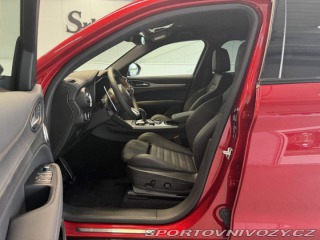 Alfa Romeo Stelvio 2.0 Turbo 280k Q4 AT8 INT 2025