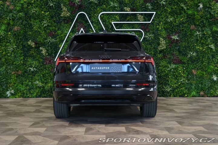 Audi Ostatní modely e-tron 55*QUATTRO*PANO*ZÁRUKA*MA 2020