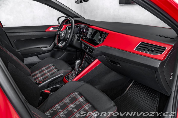 Volkswagen Polo GTI Active info, šíbr, asiste 2018