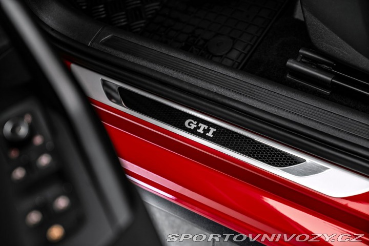 Volkswagen Polo GTI Active info, šíbr, asiste 2018