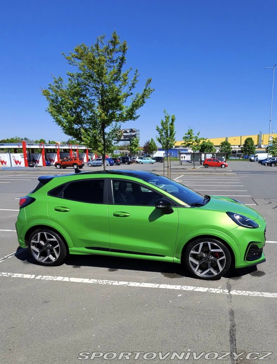 Ford Puma ST 2021