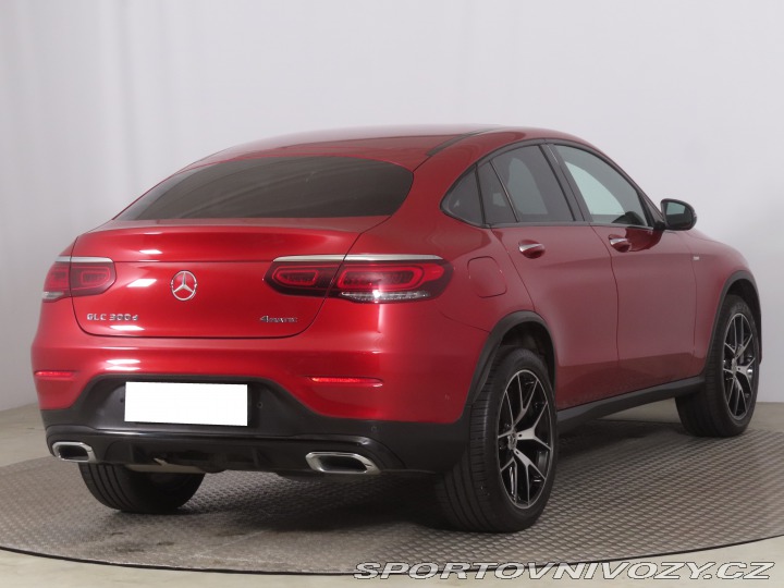 Mercedes-Benz Ostatní modely GLC Coupe AMG Line GLC 300d Coupé 2019