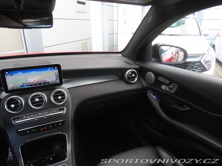Mercedes-Benz Ostatní modely GLC Coupe AMG Line GLC 300d Coupé 2019