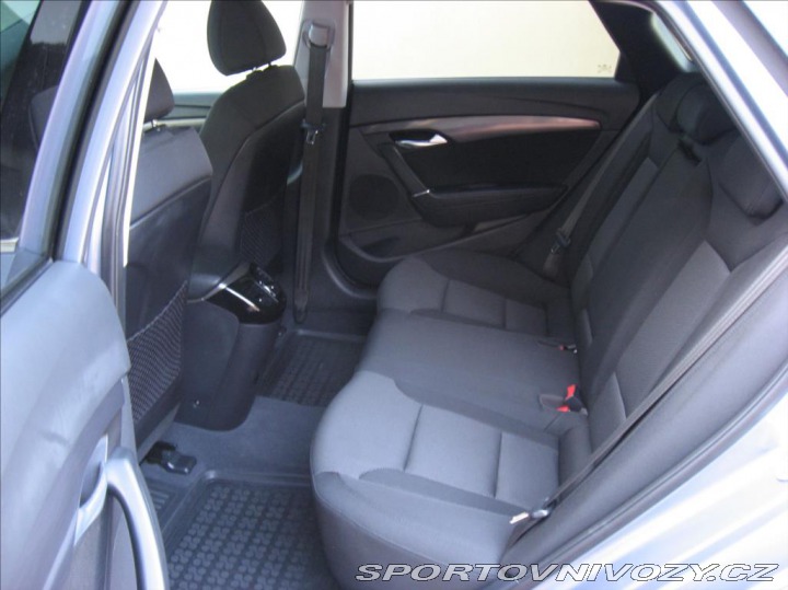 Hyundai Ostatní modely i40 1,7 CRDI 141PS Experienc 2017