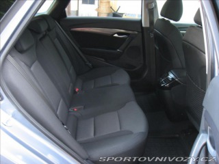 Hyundai Ostatní modely i40 1,7 CRDI 141PS  Experienc 2017