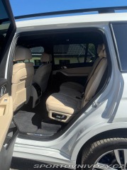 BMW X7 40d Mpaket, 2021, 7míst, 2021