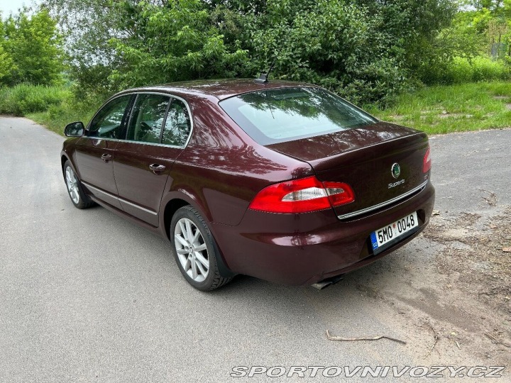 Škoda Superb 2,0 2 2008