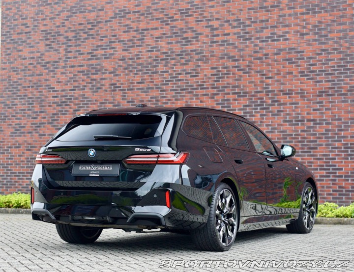 BMW 5 Touring 550e xDrive M S 2025