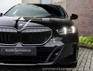 BMW 5 Touring  550e  xDrive M S 2025