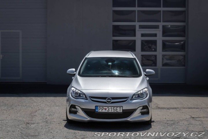 Opel Astra Sport Tourer ST 2.0 CDTI 2014