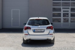 Opel Astra Sport Tourer  ST 2.0 CDTI 2014