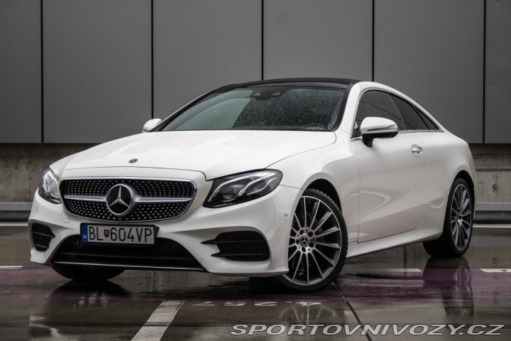 Mercedes-Benz E Kupé 200 4matic A/T 2019