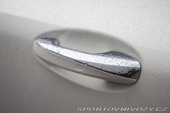 Mercedes-Benz E Kupé 200 4matic A/T 2019