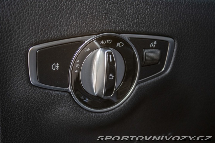 Mercedes-Benz E Kupé 200 4matic A/T 2019