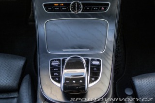 Mercedes-Benz E Kupé  200 4matic A/T 2019