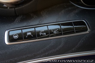 Mercedes-Benz E Kupé  200 4matic A/T 2019