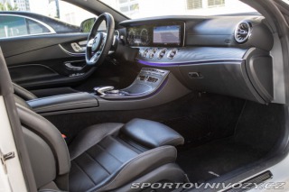 Mercedes-Benz E Kupé  200 4matic A/T 2019