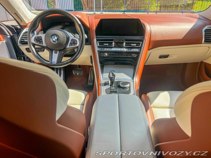 BMW 8 M850i xdrive 610HP 2021