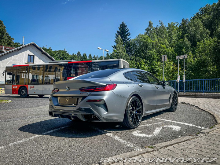 BMW 8 M850i xdrive 610HP 2021