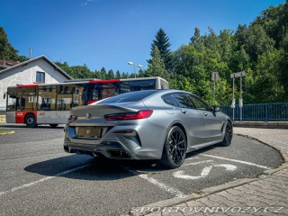BMW 8 M850i xdrive 610HP 2021