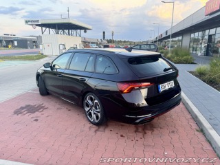 Škoda Octavia RS 2023
