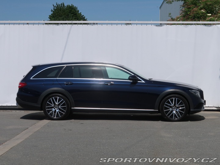 Mercedes-Benz E E 400 d 2020