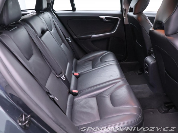 Volvo V60 2,4 D5 2011