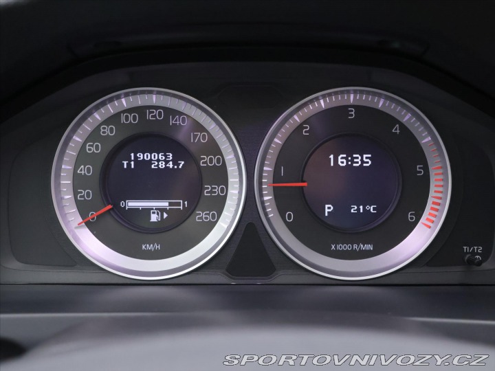 Volvo V60 2,4 D5 2011