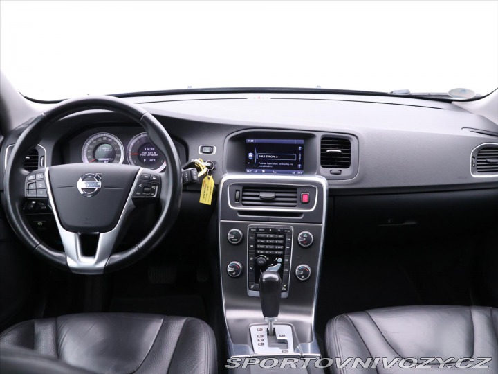 Volvo V60 2,4 D5 2011