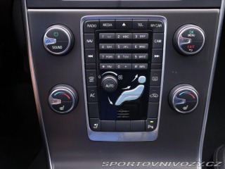 Volvo V60 2,4 D5 2011