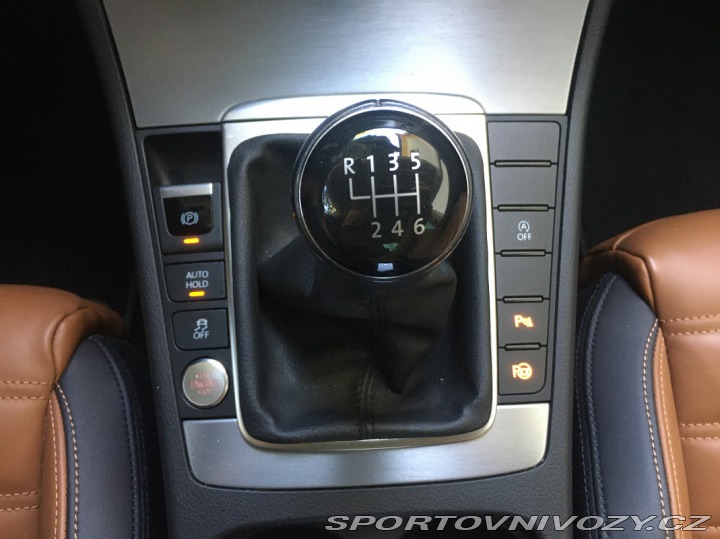 Volkswagen CC 2.0TDi Max.výbava Nové CZ 2012