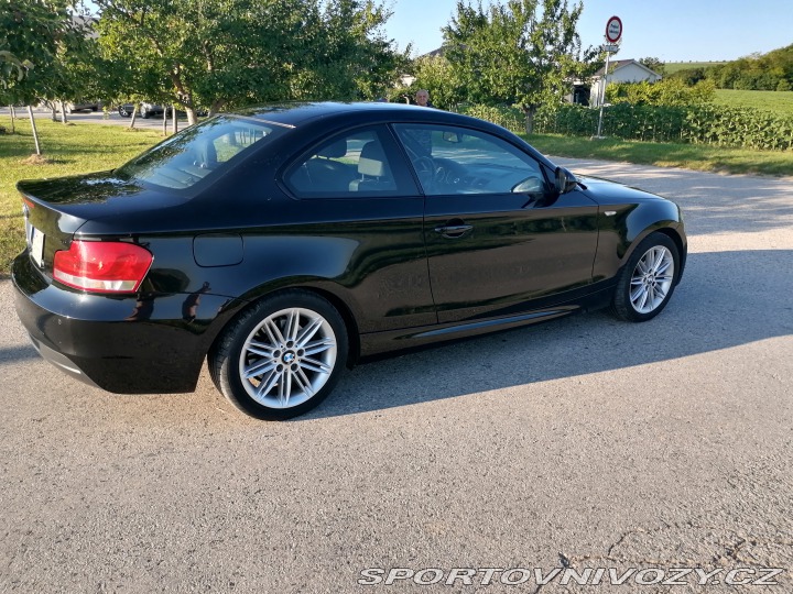 BMW 1 118 d Coupe 2012