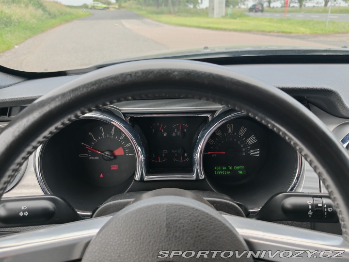 Ford Mustang 4.0 L 2005