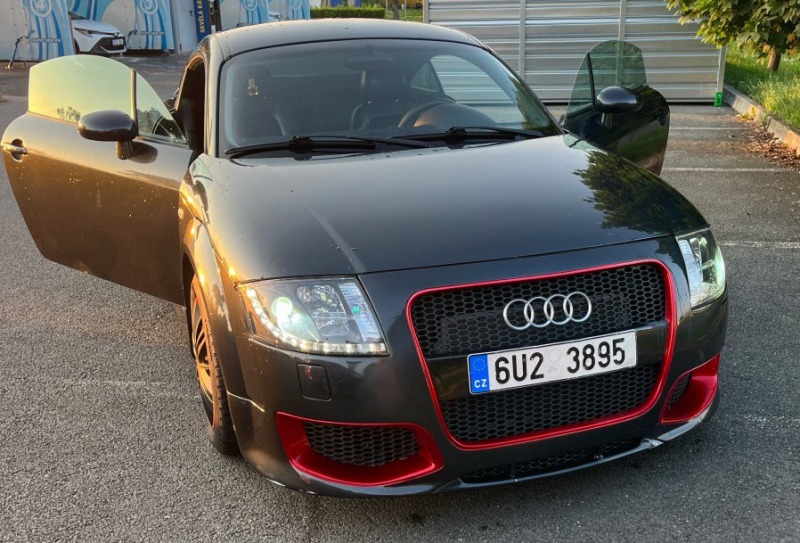 Audi TT 1.8T