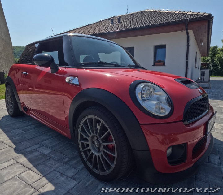 Mini Cooper JCW 2010